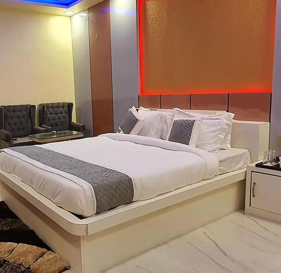 Hotel Gokul Raj By Wb Economy , Madhubani Esterno foto