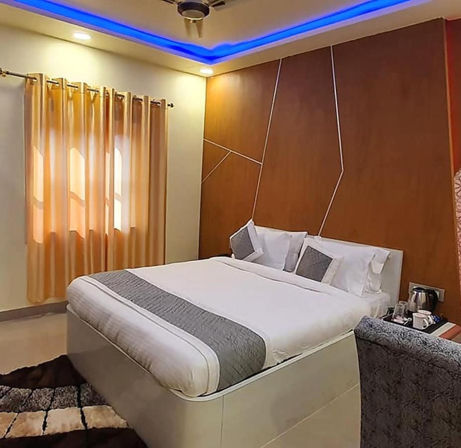 Hotel Gokul Raj By Wb Economy , Madhubani Esterno foto