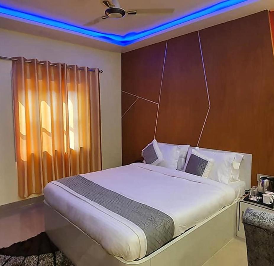 Hotel Gokul Raj By Wb Economy , Madhubani Esterno foto