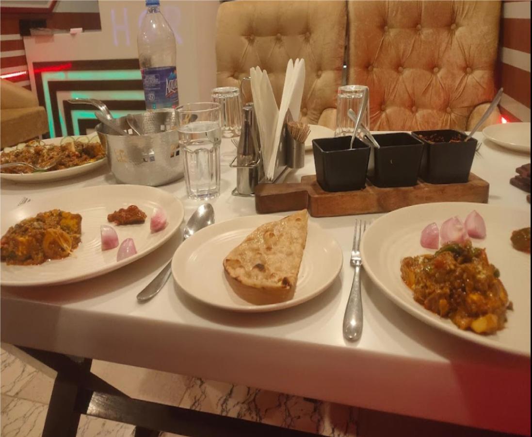 Hotel Gokul Raj By Wb Economy , Madhubani Esterno foto